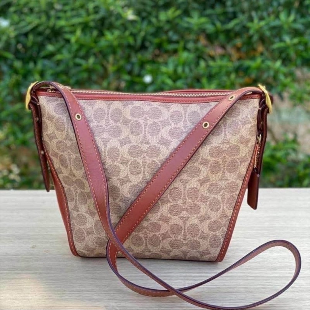 Coach Signature Beige and Brown Shoulder Bag